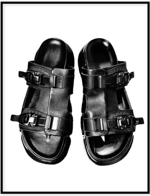 個性扣環拖鞋 Personalized buckle slippers