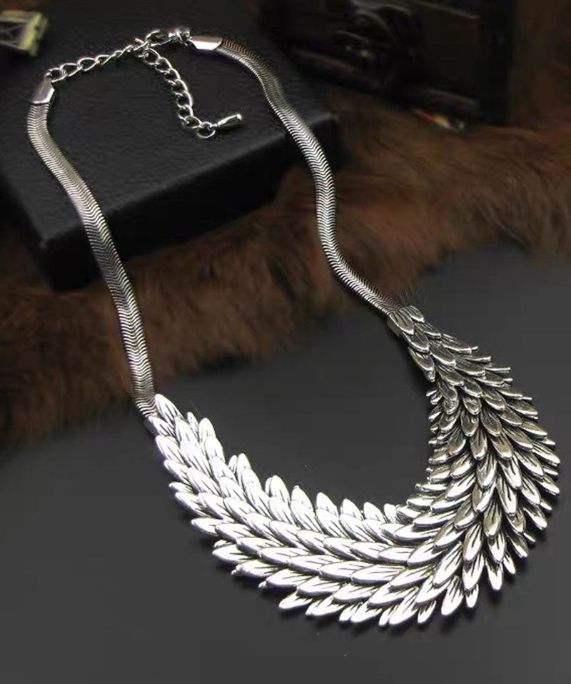 3D FEATHER CURVE NECKLACE 立體羽毛弧形項鍊