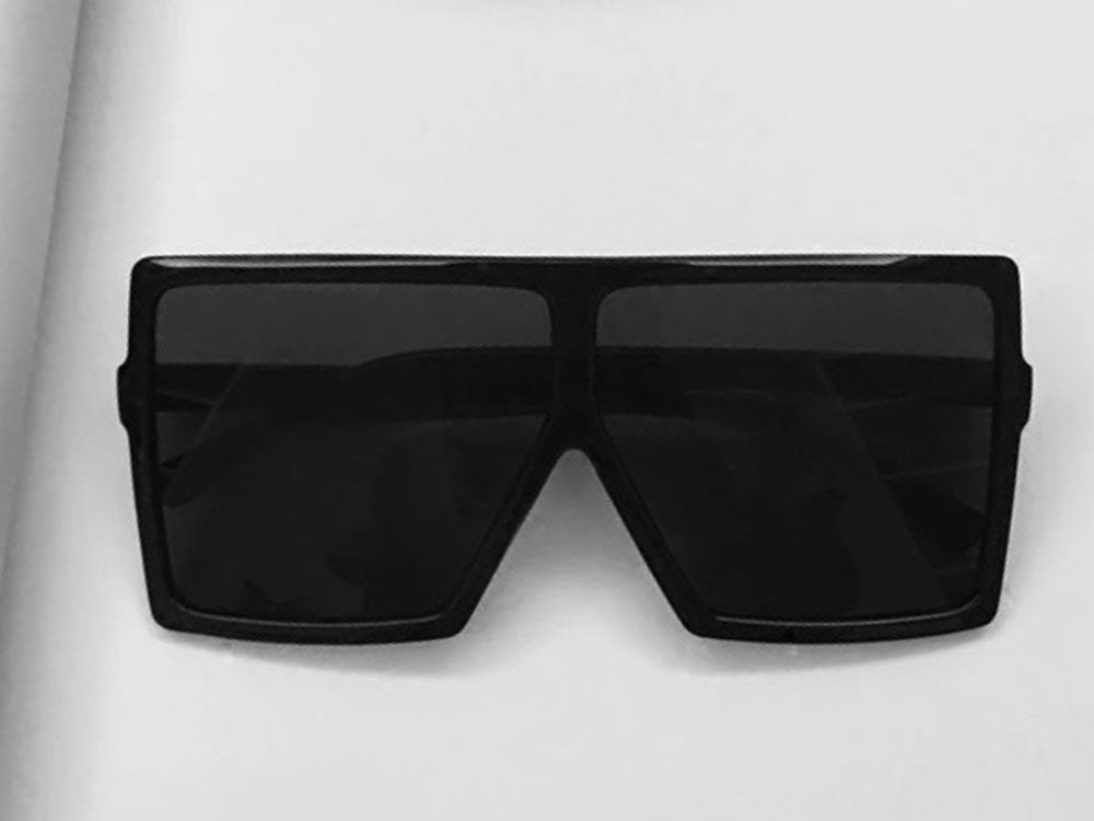 HUGE FRAME SUNGLASSES