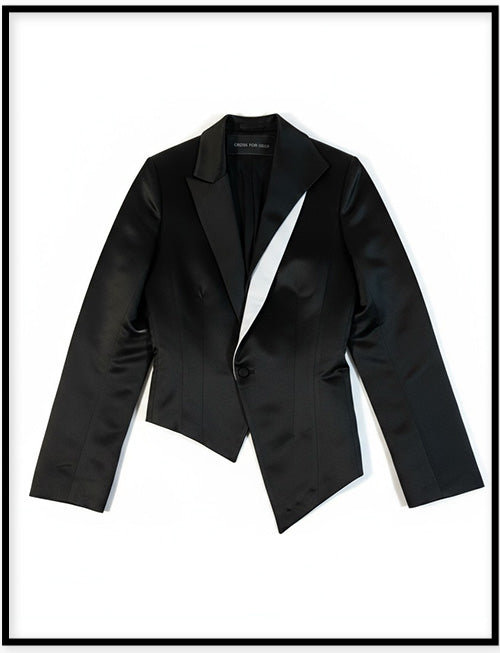 不對稱翻領西裝