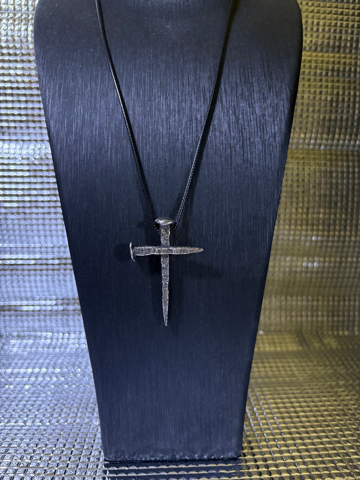 純銀十字釘項鍊Sterling  silver cross nail necklace