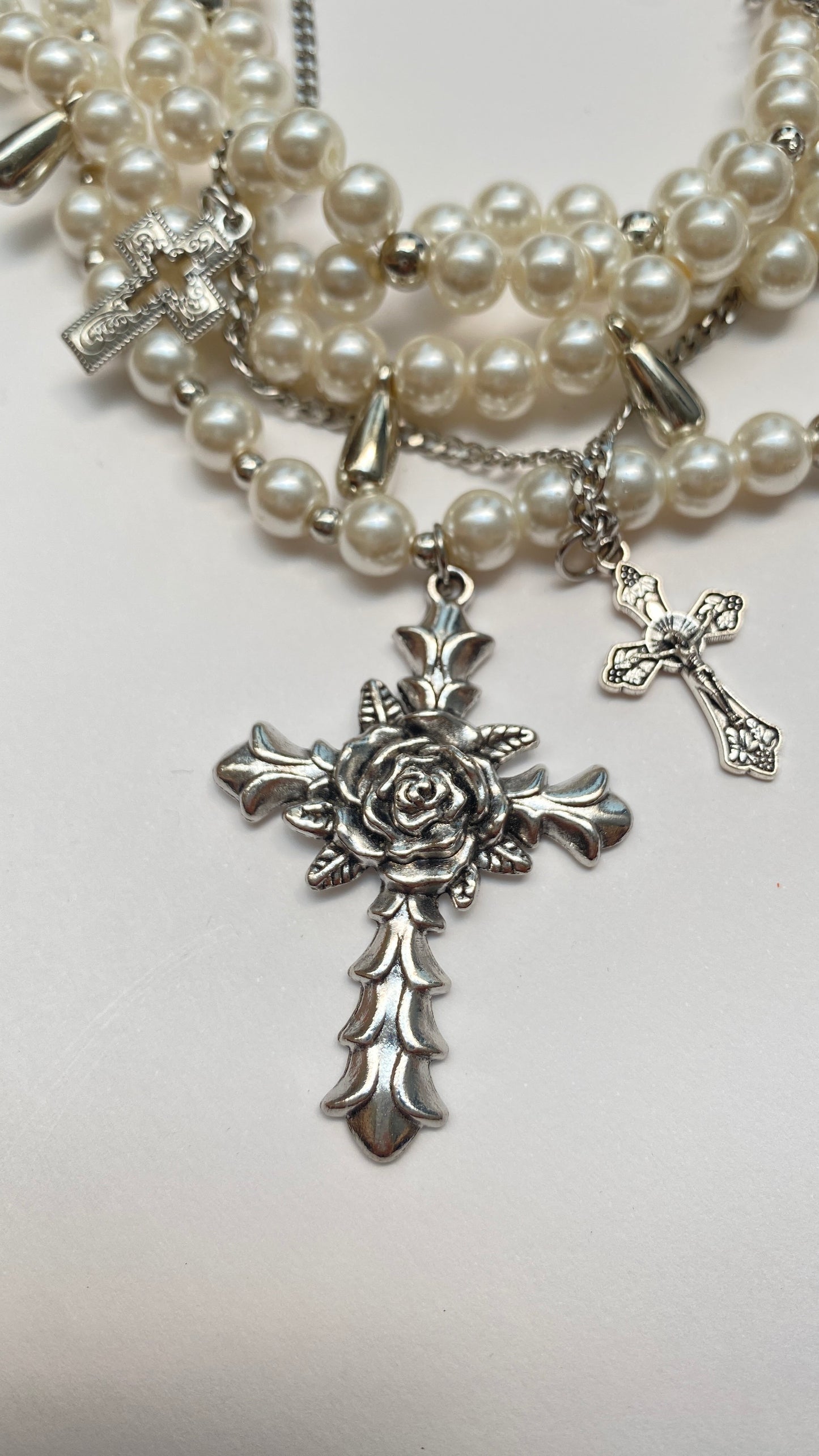 pearl rose cross 珍珠玫瑰十字架