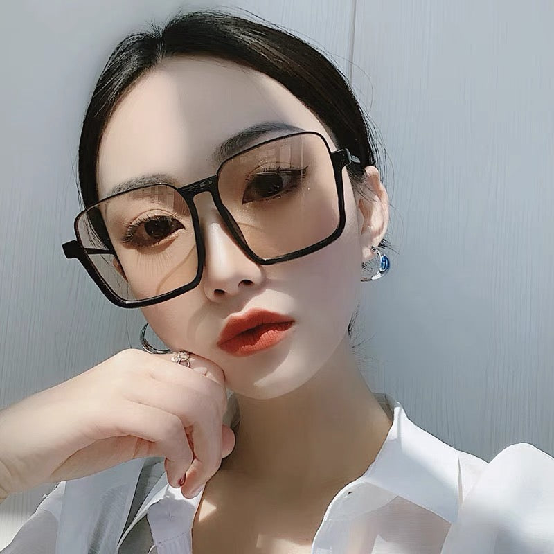 復古咖啡色鐵架眼鏡 Retro brown iron frame glasses