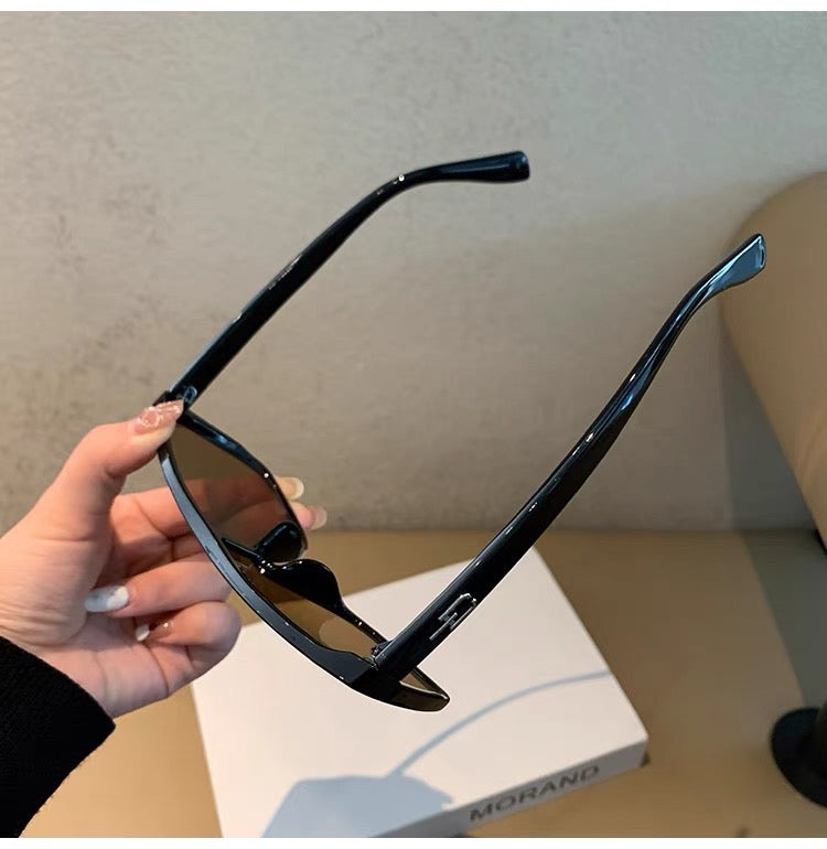 眼罩造型墨鏡 Eye patch style sunglasses