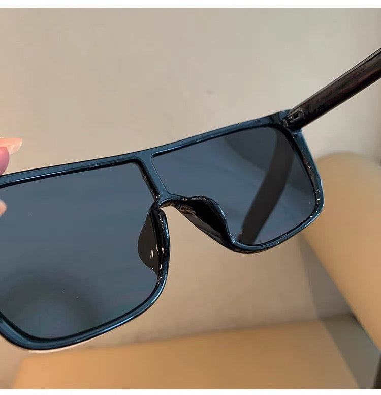 眼罩造型墨鏡 Eye patch style sunglasses